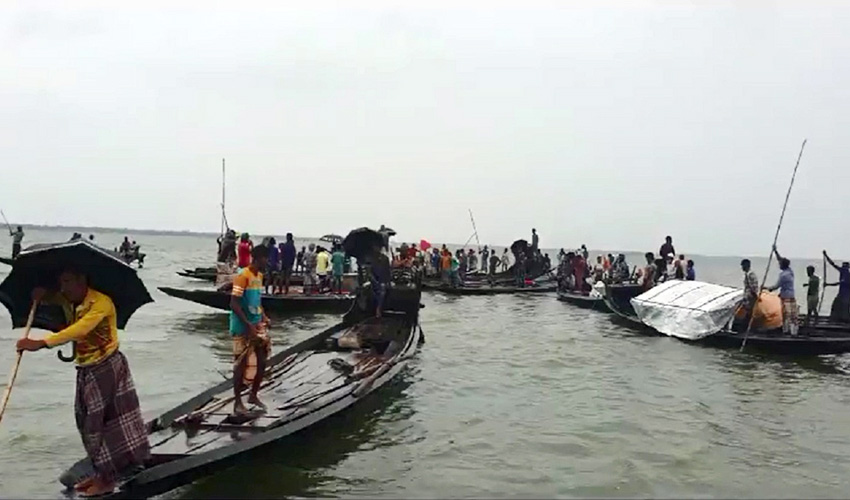 উলিপুরে নৌকাডুবির ঘটনায় নিখোঁজ ৪ জনের মরদেহ উদ্ধার