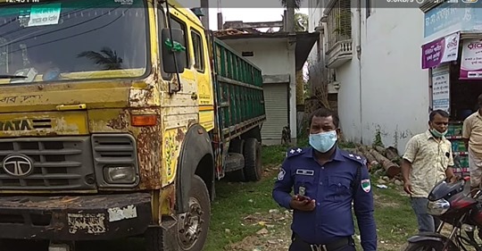 মেহেরপুরের গাংনী খাদ্য গুদামের চাউল  চুয়াডাঙ্গায় জব্দ।  তদন্ত কমিটি গঠন। গোডাউন সিলগালা